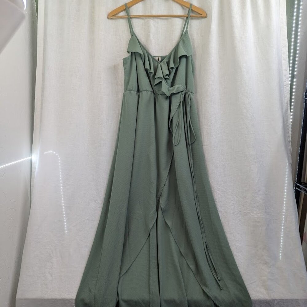 Paper Crane light green long wrap dress, bridesmaid, women's size Large D14